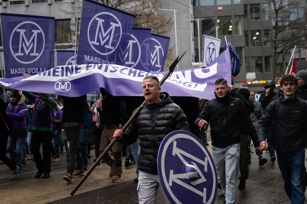 «Fragwürdiger Umgang»: St.Galler SP kritisiert Polizei-Taktik bei Rimoldi-Demo